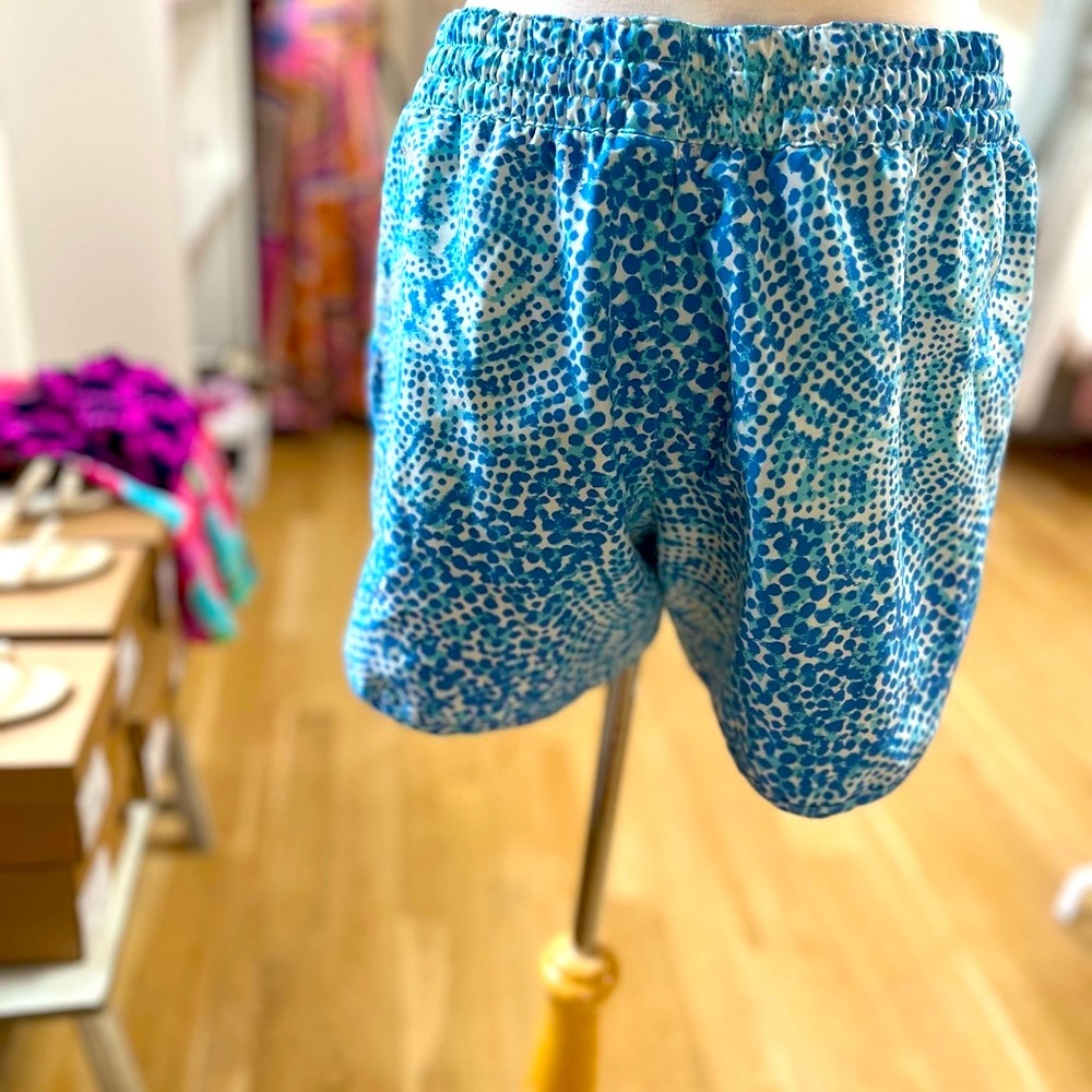 Columbia Outdoor Running Shorts, Large, Blue Print, EUC